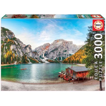 3000 LAGO BRAIES EN OTOÑO